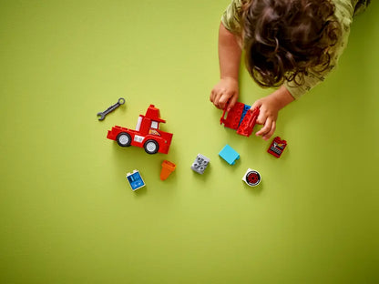 Lego Duplo Mack al circuito